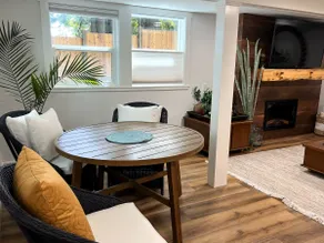 Redwood Coastal Cottage - Image 4