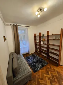 Pet Friendly 2BDR Apartment - Image 4