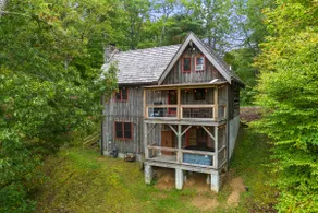 Mountain Charm, Modern Luxury | Linville Falls - Image 5
