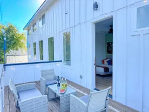 Texas-Themed Home - Image 5