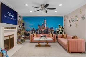 Disneyland Oasis: Heated Pool, Arcade, theater + - Image 3