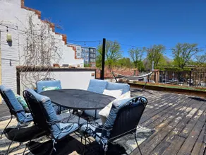 Downtown Loft, w Air Hockey & Rooftop Patio! - Image 2