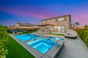 15 Bed, Glow Gameroom, Putting green, Pool & BBQ - Image 4