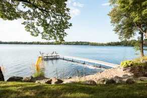 Lakefront Luxury Cabin • Dock • Beach • Game Room - Image 5