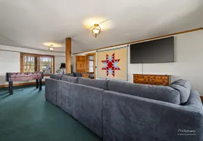 Lakefront-Mountain View Lodge on Lake Champlain - Image 4