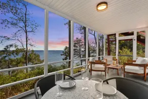 Driftwood Haven, Chesapeake Bay views throughout - Image 5