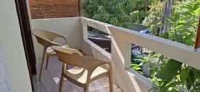 Upstair Private Double Room - Image 5