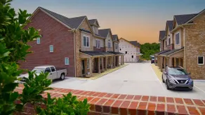 3BR Furnished Townhome | Work, Relax, Stay Awhile. - Image 2