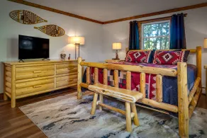 Downtown Waterfront, Wildlife, 2 King Bedrooms - Image 5