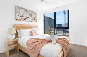 Spacious & Stylish 3BR Apt w/ Balcony & Parking! - Image 3