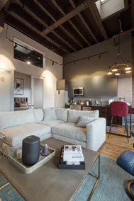 Gorgeous 2BR PH Prime Location - Image 3