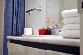 Home Oasis | 15 Mins Downtown - FIFA - Airport - Image 3