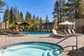 Cozy Cabin in the Pines- 2bd/2br at Seventh Mtn - Image 5