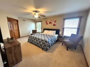 Spacious Deck & Balcony, Game Area, Garage - Image 2
