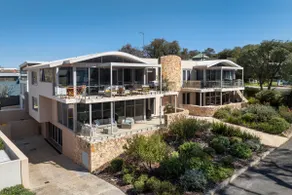 Seaside Retreat Dunsborough - Image 2