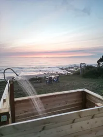 The Surf House w/ private beach access & hot tub! - Image 4