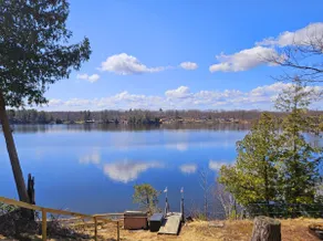 Cozy Cottage on Black Lake - Image 2