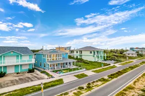 Beachfront Paradise|Surfboards|Golf Cart for rent - Image 2