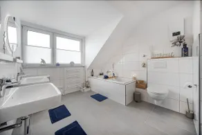 Exquisite Superior Suite 2BR-Messe -City -Elevator - Image 5