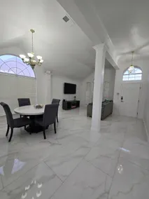 R1 - Private 2BR Suite with Kitchen & Bath - Image 5