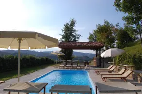Private Villa with Pool, free wifi, 14 people - Image 3