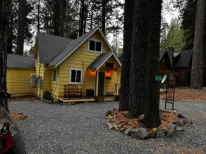 Family Cabin Near Pinecrest + Dogs OK + EV Charger - Image 2