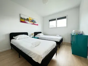 House 8 beds Outdoor Parking, Air Conditioning - Image 4