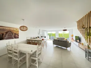 House 8 beds Outdoor Parking, Air Conditioning - Image 4