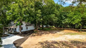 Farmhouse • Greenville • Clemson •Lakes•Upstate SC - Image 3
