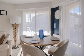 Apartment with parking on Place de Morny - Image 3