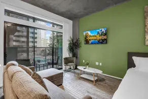 Pool+Free Parking|Centric Studio|In HEART of DTPHX - Image 2