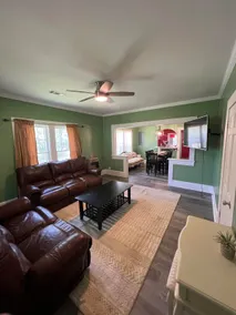 Southern Charm Home - Image 5