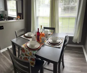 Serene and Quiet Home - 13 minutes from ECU - Image 3