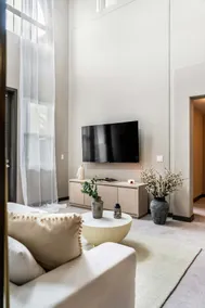 Casa Portofino® Grand Luxury 3BR Condo w/ Gym Pool - Image 2