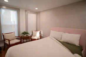 Walnut Street Retreat - Image 5