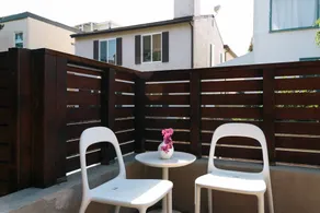 Chic 2-Bdr Apartment by Venice Beach - Image 3