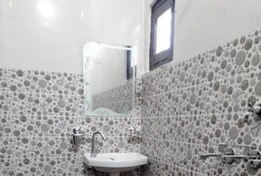 Two Rooms with Common Area & Kitchen - Image 4