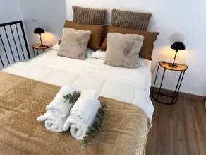 Mountain & River View Loft • Balcony Retreat - Image 2