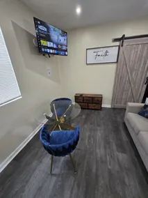 1BR Apt In Darby 13Mins to PHL Airport - Image 5