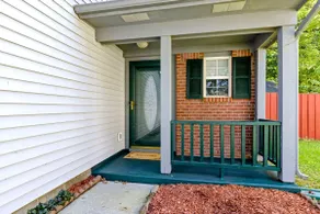 10 mins to Speedway! 5 Bed 3 Bath Pet Friendly - Image 4