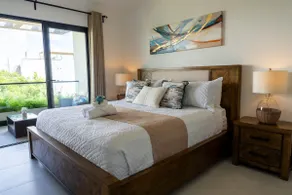 Coastal Escape / Beach / Pool / Lake / 5PPL - Image 3