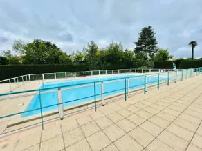 Wifi - Heated pool - Free parking - Image 2
