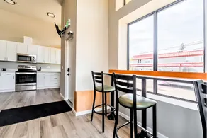 Cozy Micro Suite Unit 8 Sleeps 2 Minutes to Downtown - Image 5