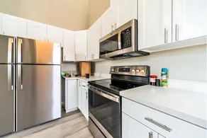 Cozy Micro Suite Unit 8 Sleeps 2 Minutes to Downtown - Image 4