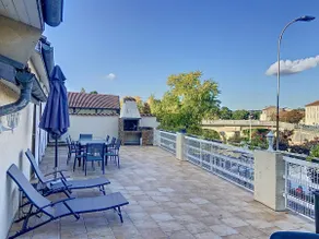 Spacious 4BR • Grand Terrace & Cathedral View - Image 3