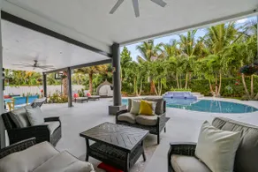 Palmetto Bay Tropical Home w/ Pool_BBQ & Game Room - Image 5