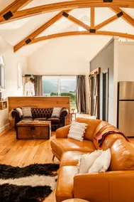 The Chapel, Little Ridge Farm luxury farmstay - Image 2