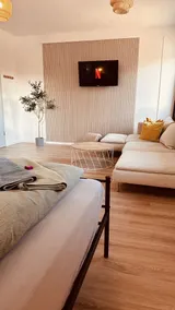 Netflix •Parking •Kitchen •Bathroom •Guest toilet - Image 3