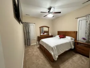 Rare Find! 4BR/3BA Farmhouse minutes from Outlets - Image 5