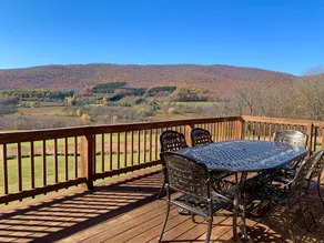Cozy Catskills Cabin 5 Mins fromPlattekill SkiArea - Image 3